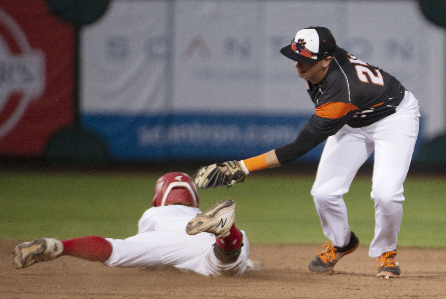 Hastings vs. Norris, 5.15